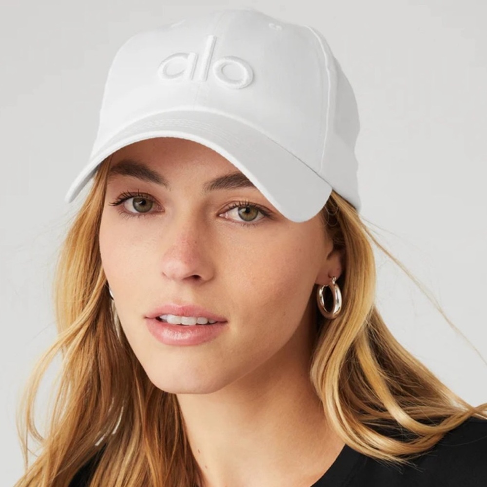 Alo hat